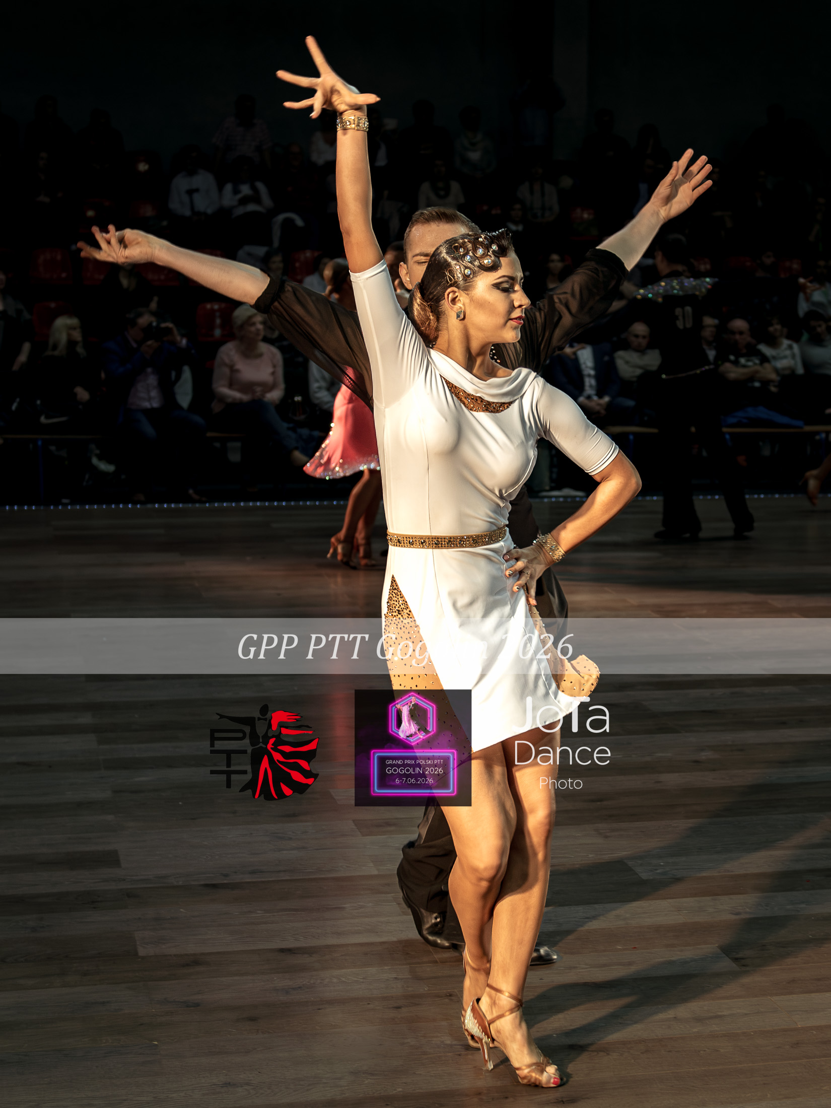 Zdjęcie 19 z turnieju tanecznego Grand Prix Polski PTT Suchy Las 2016 — ballroom, latin