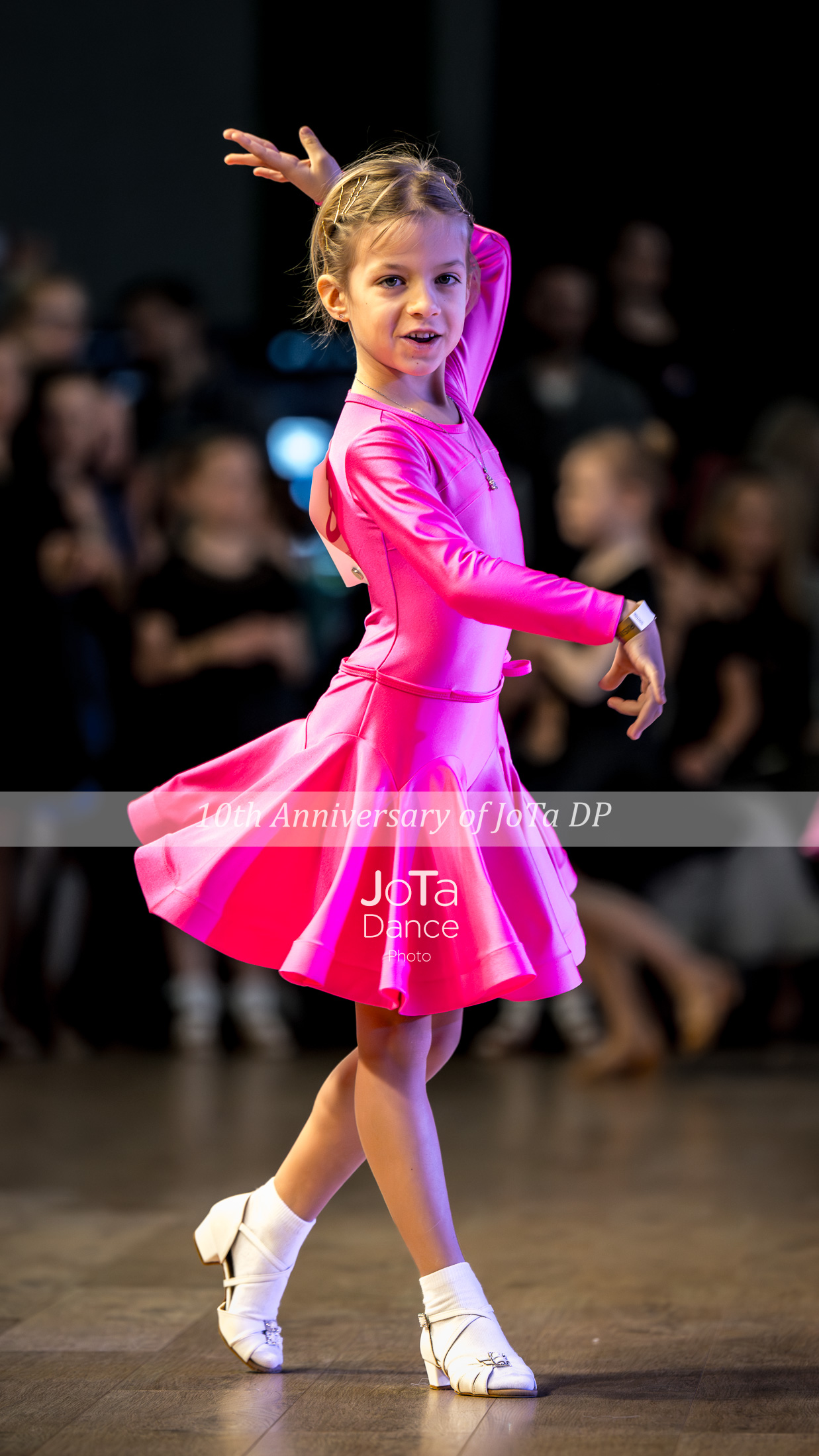 Фото 2 з танцювального турніру Rising Stars Dance Festival 2025 — болрум, латина