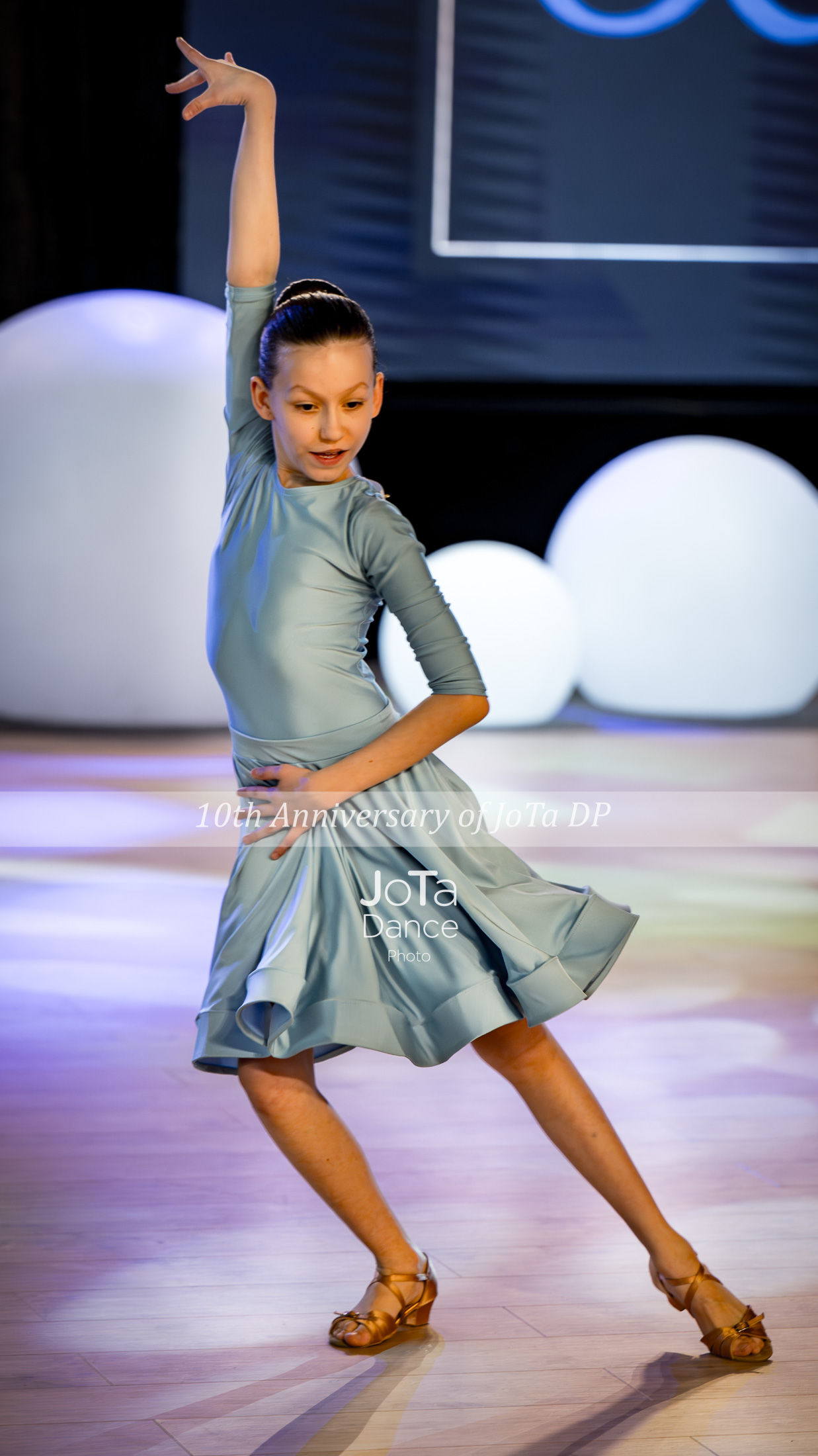 Фото 10 з танцювального турніру Rising Stars Dance Festival 2025 — болрум, латина
