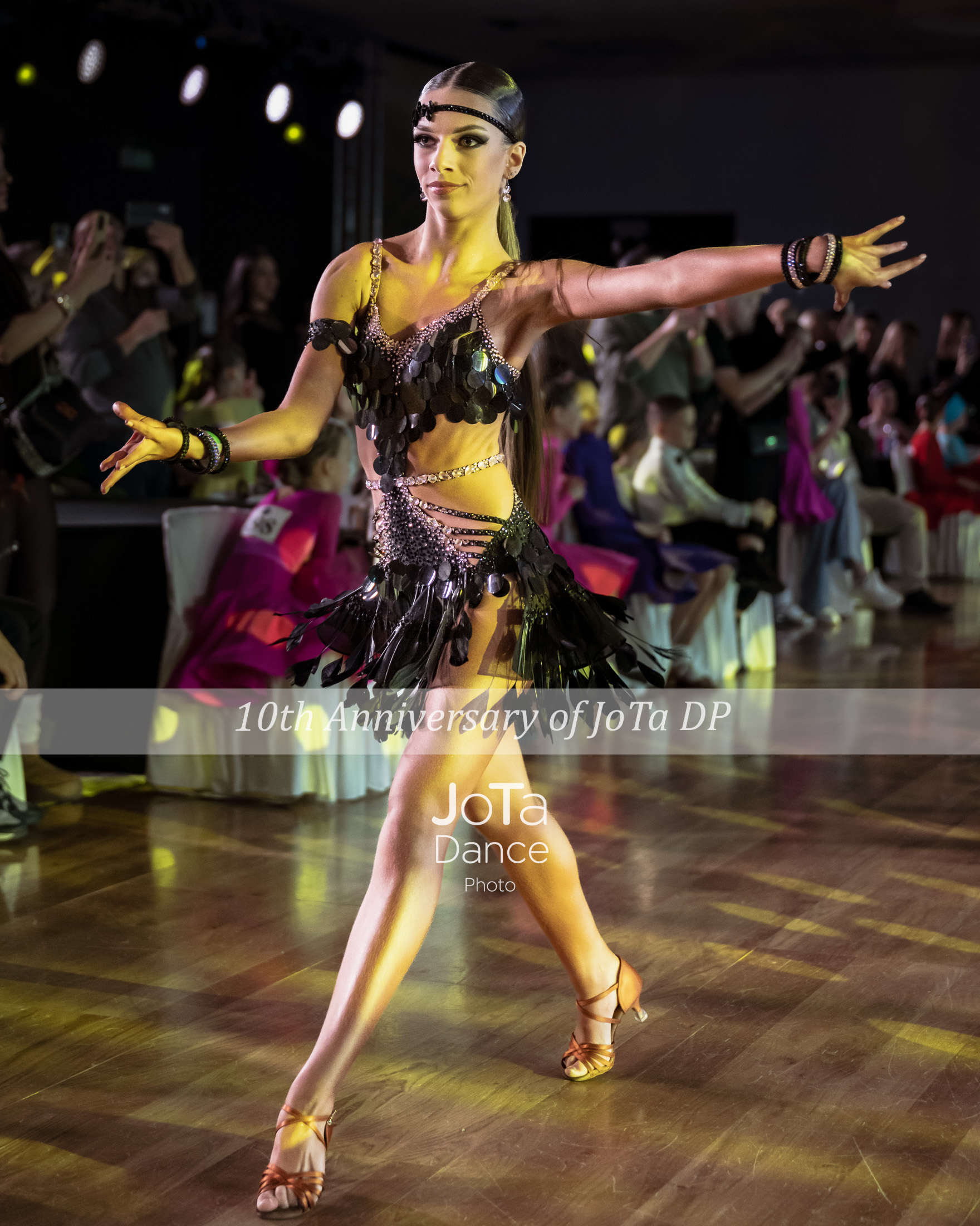 Фото 12 з танцювального турніру Air Dance Christmas Ball 2024 — болрум, латина