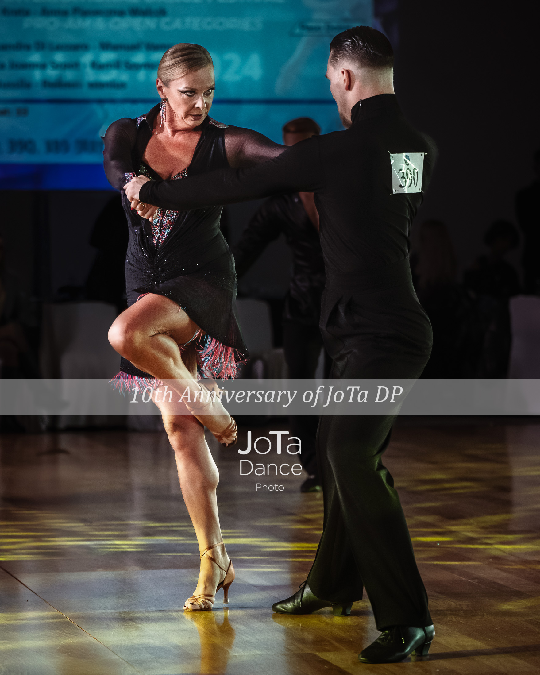 Фото 14 з танцювального турніру Air Dance Christmas Ball 2024 — болрум, латина