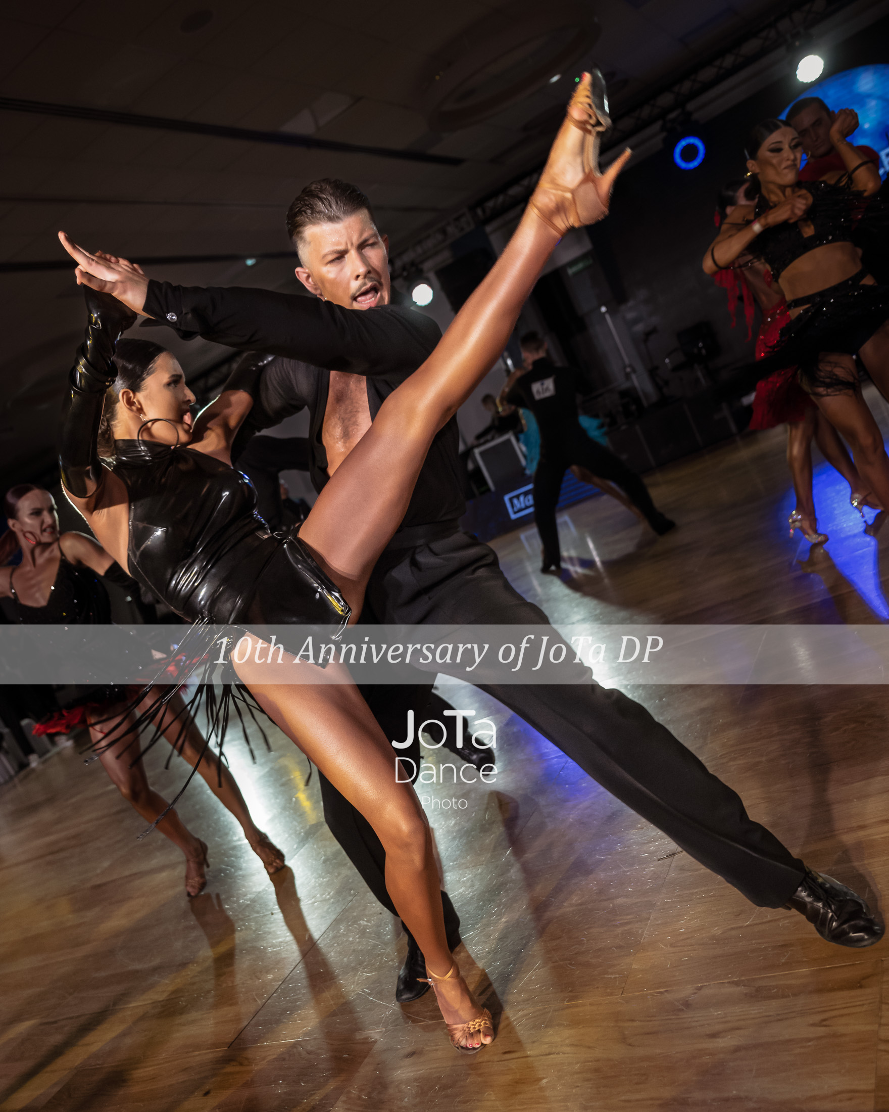 Фото 43 з танцювального турніру Air Dance Christmas Ball 2024 — болрум, латина