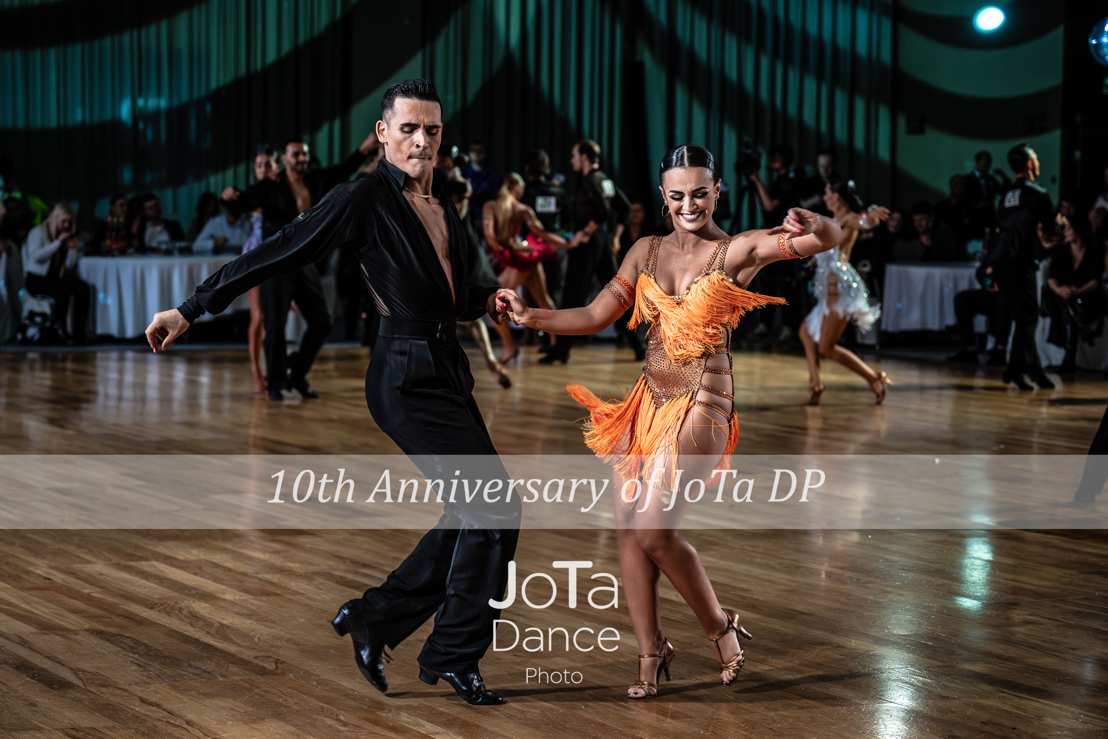 Фото 31 з танцювального турніру Air Dance Christmas Ball 2023 — болрум, латина